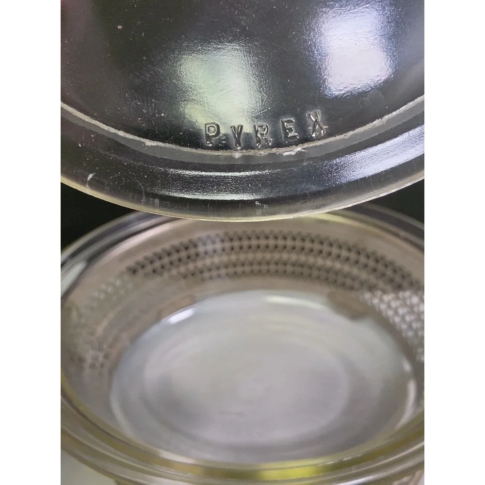 Pyrex Clear Oval Casserole Dish W/ Lid, Metal Stand